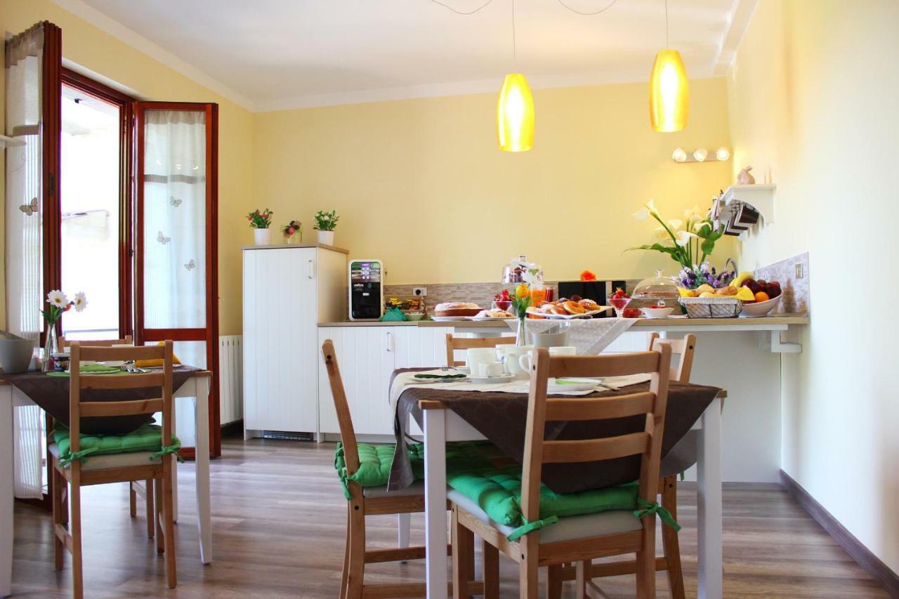 A Casa Di Nonna Bed and Breakfast Loreto Exteriör bild