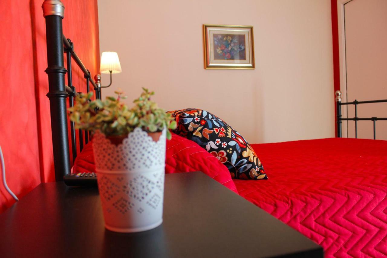 A Casa Di Nonna Bed and Breakfast Loreto Exteriör bild